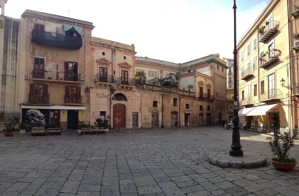 Palazzo Nuccio Guest House Palermo Szálloda